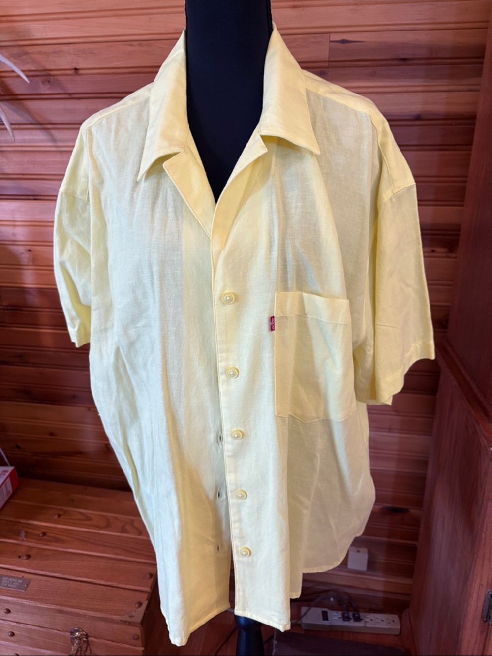 Levi's Light Yellow Short-Sleeve Camp Button-Down Shirt